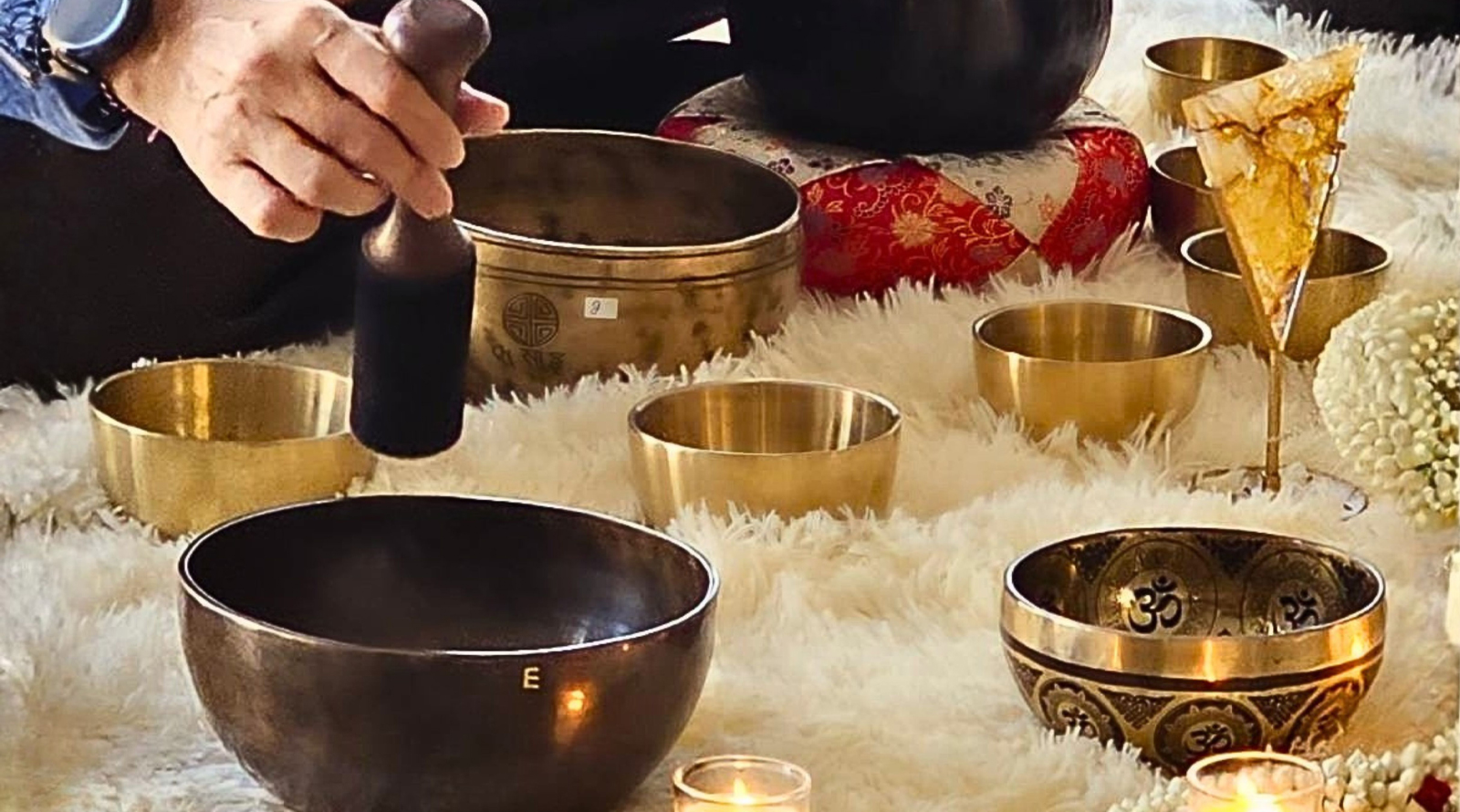 Discover a new dimension of restoration as a thoughtfully curated sensorial journey unfolds amid timeless grandeur—presented by Stillwave at Montien Hotel Surawong Bangkok