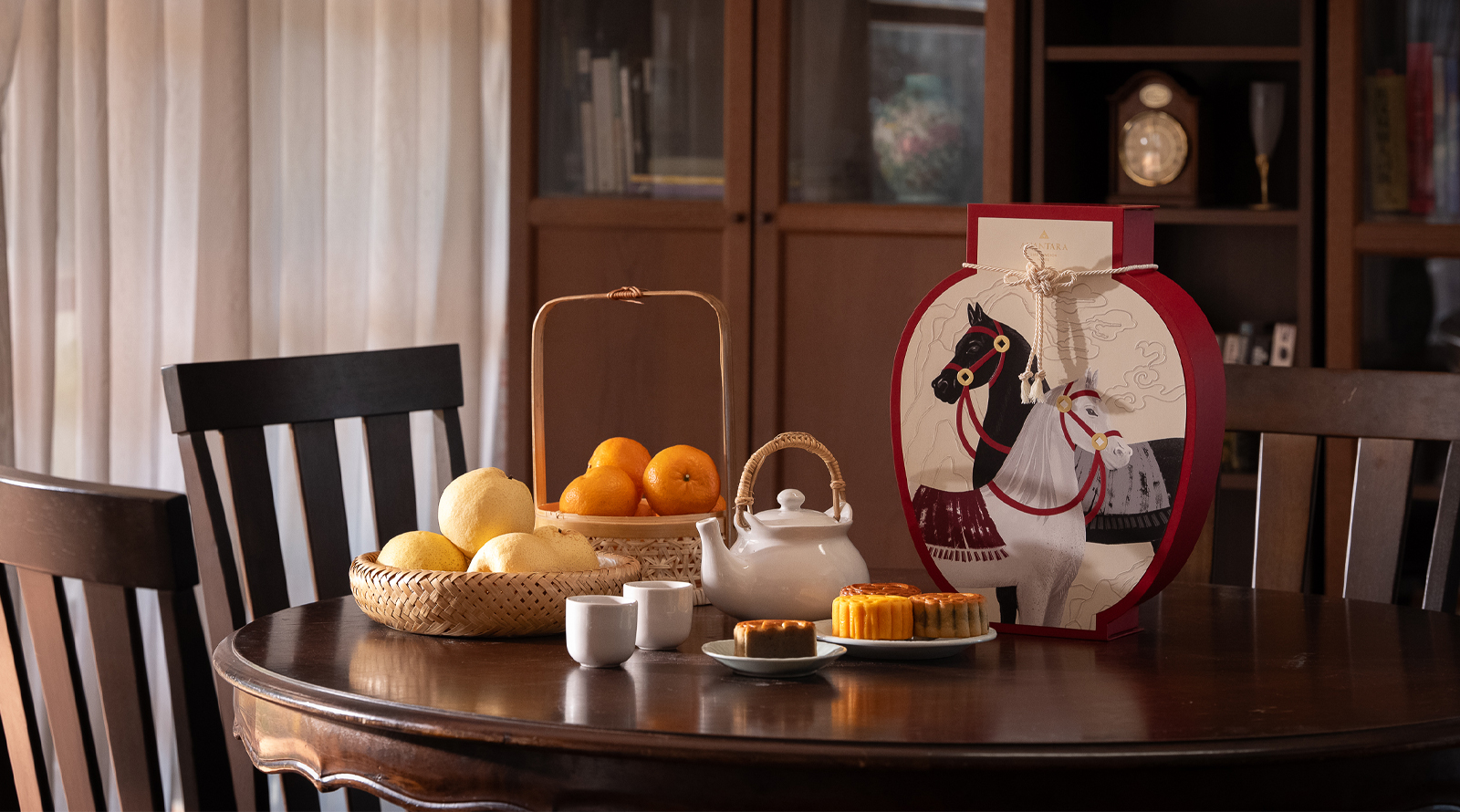Anantara Siam Bangkok Hotel Presents Its 2026 Mid-Autumn Mooncake Collection